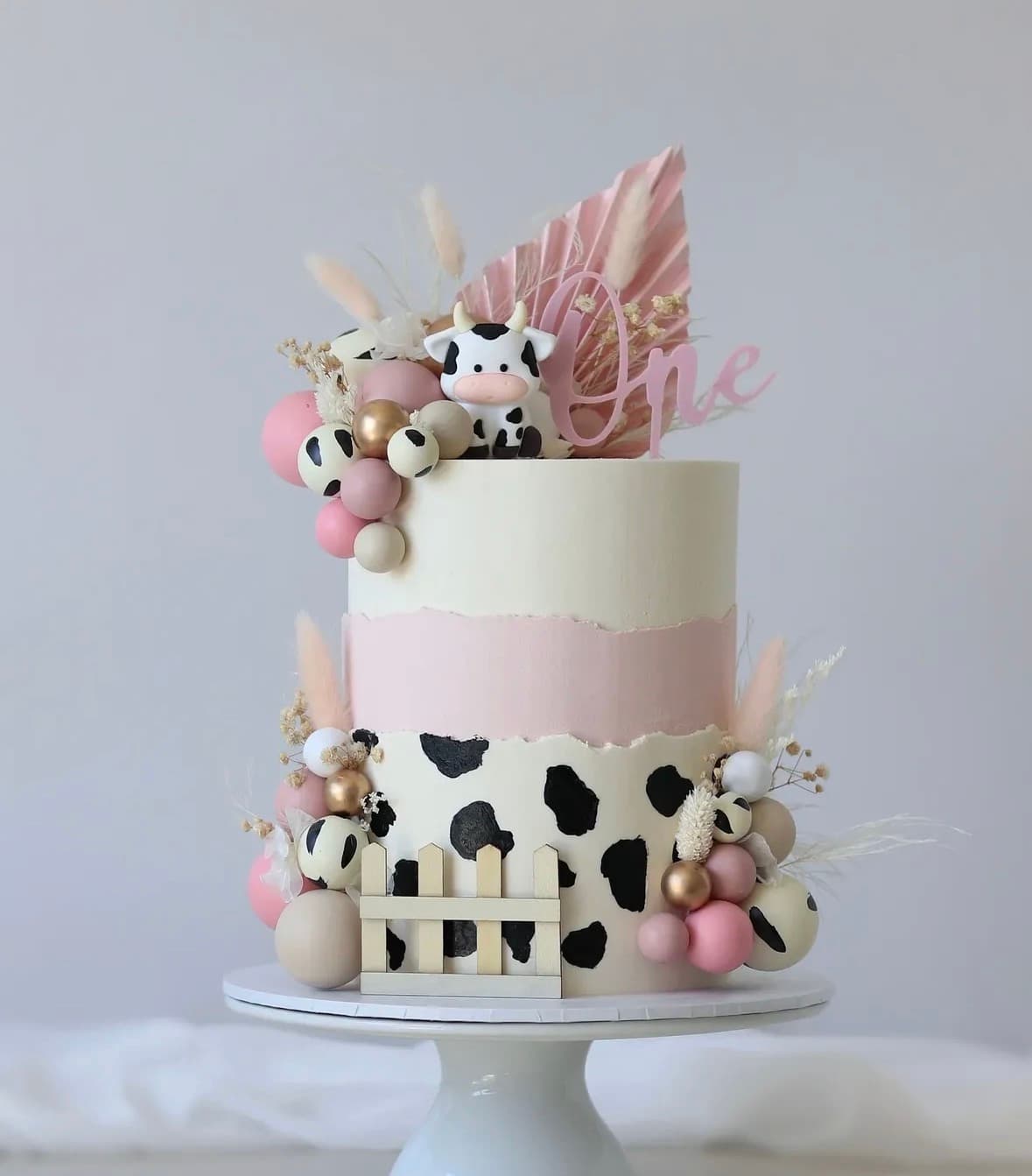Festival cakes